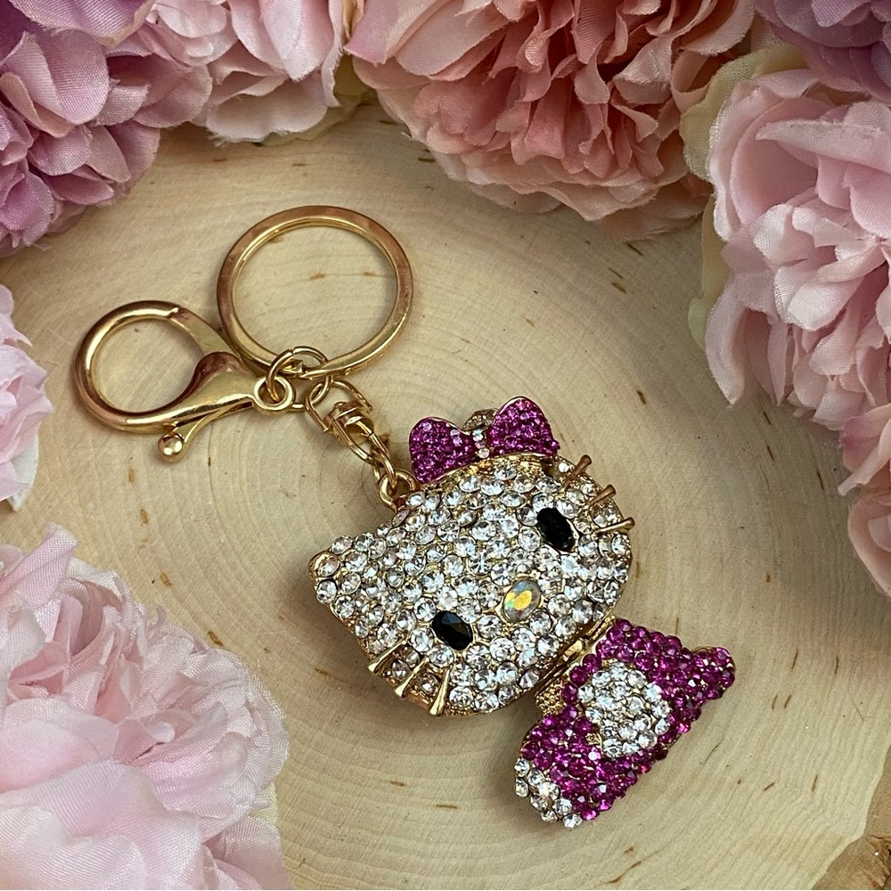 Hello Kitty with Deep Pink Crystal Dress & Bow Keychain Charm - Picture 6 of 11